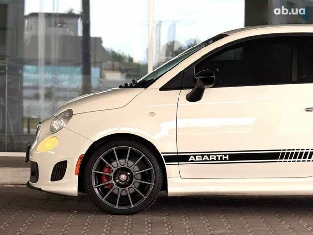 Фиат 500, объемом двигателя 1.4 л и пробегом 113 тыс. км за 9950 $, фото 5 на Automoto.ua