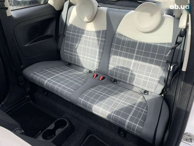 Фиат 500, объемом двигателя 1.2 л и пробегом 97 тыс. км за 9300 $, фото 17 на Automoto.ua