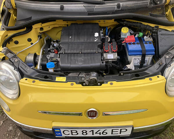 Желтый Фиат 500, объемом двигателя 1.24 л и пробегом 117 тыс. км за 6000 $, фото 6 на Automoto.ua