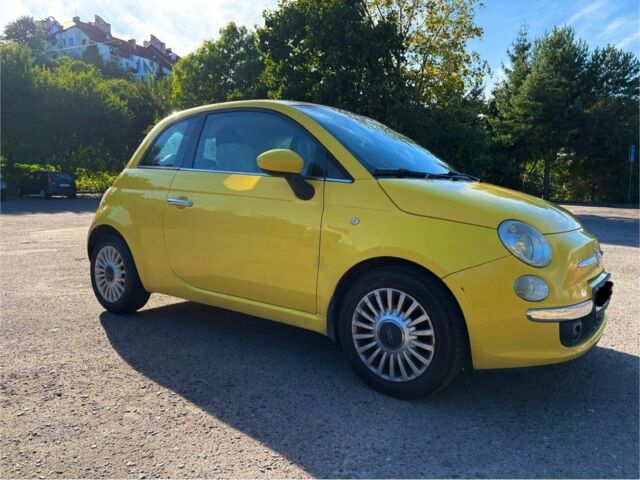 Желтый Фиат 500, объемом двигателя 0 л и пробегом 130 тыс. км за 6500 $, фото 1 на Automoto.ua