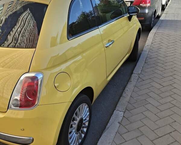 Жовтий Фіат 500, об'ємом двигуна 1.4 л та пробігом 107 тис. км за 7000 $, фото 6 на Automoto.ua