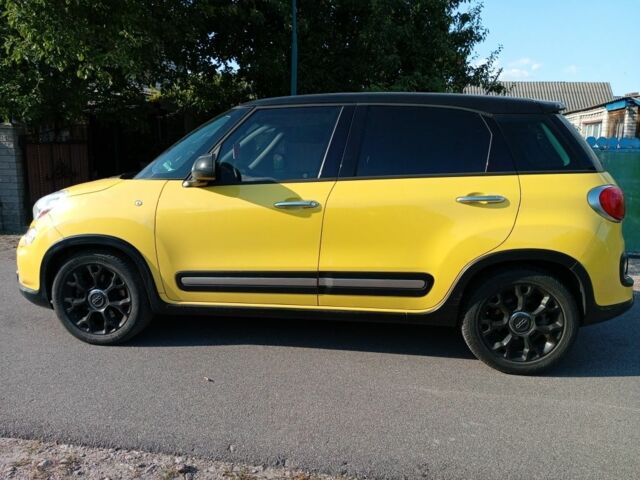 Желтый Фиат 500, объемом двигателя 1.4 л и пробегом 166 тыс. км за 9999 $, фото 2 на Automoto.ua