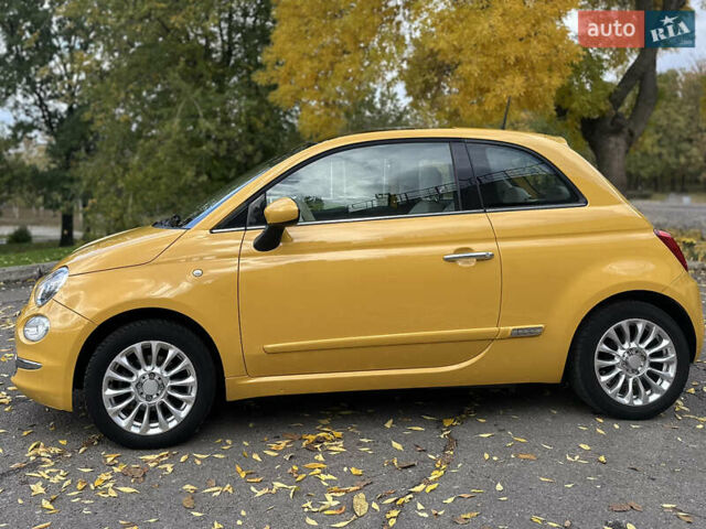Желтый Фиат 500, объемом двигателя 1.24 л и пробегом 80 тыс. км за 10999 $, фото 1 на Automoto.ua