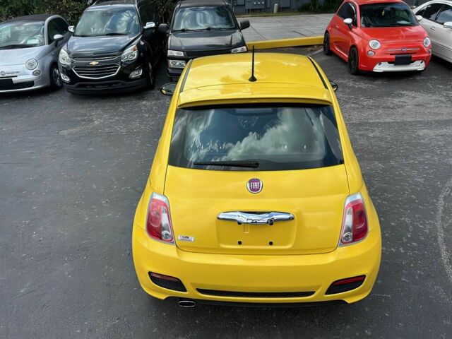 Желтый Фиат 500, объемом двигателя 1.4 л и пробегом 78 тыс. км за 6200 $, фото 5 на Automoto.ua