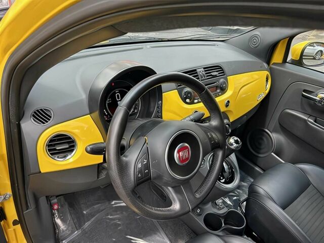 Желтый Фиат 500, объемом двигателя 1.4 л и пробегом 78 тыс. км за 6200 $, фото 9 на Automoto.ua