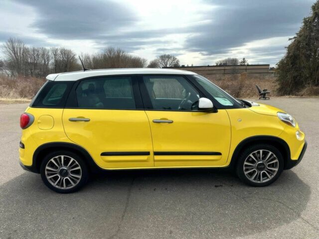 Желтый Фиат 500, объемом двигателя 1.4 л и пробегом 38 тыс. км за 7000 $, фото 4 на Automoto.ua