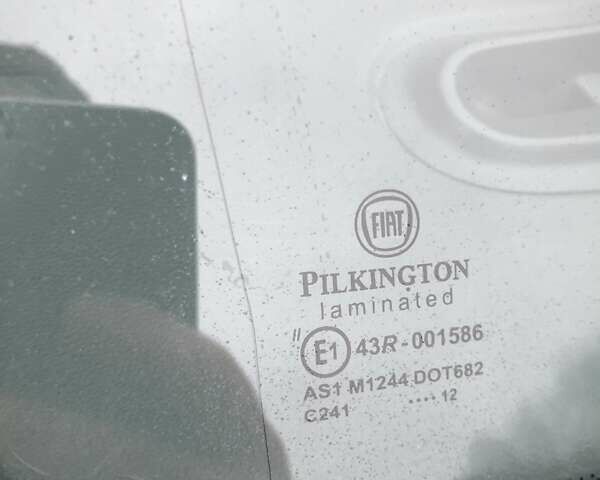 Жовтий Фіат 500, об'ємом двигуна 1.37 л та пробігом 79 тис. км за 8500 $, фото 27 на Automoto.ua