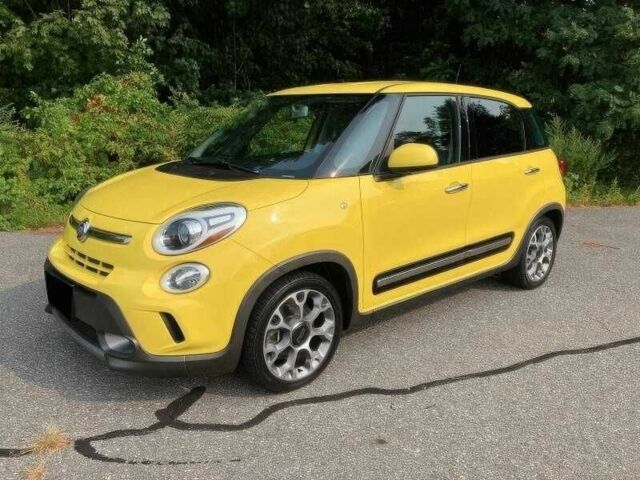 Желтый Фиат 500, объемом двигателя 1.4 л и пробегом 98 тыс. км за 3900 $, фото 2 на Automoto.ua