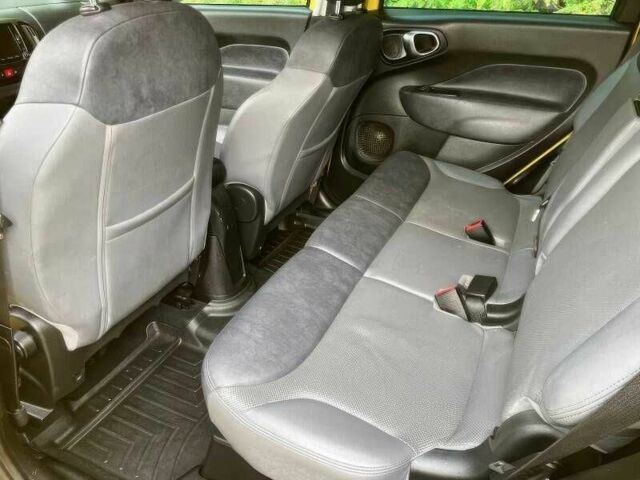 Желтый Фиат 500, объемом двигателя 1.4 л и пробегом 98 тыс. км за 3900 $, фото 8 на Automoto.ua