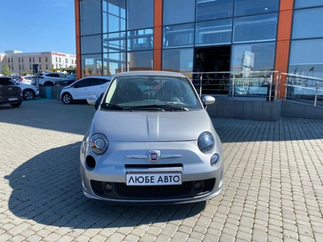 Серый Фиат 500, объемом двигателя 1.4 л и пробегом 31 тыс. км за 14500 $, фото 2 на Automoto.ua