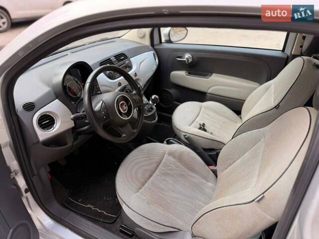 Серый Фиат 500, объемом двигателя 1.37 л и пробегом 158 тыс. км за 6100 $, фото 4 на Automoto.ua