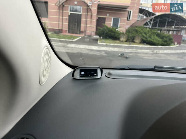 Серый Фиат 500, объемом двигателя 1.37 л и пробегом 203 тыс. км за 5699 $, фото 17 на Automoto.ua