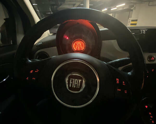 Сірий Фіат 500, об'ємом двигуна 1.37 л та пробігом 219 тис. км за 6700 $, фото 10 на Automoto.ua