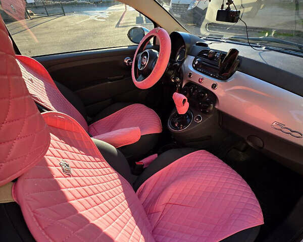 Серый Фиат 500, объемом двигателя 1.37 л и пробегом 130 тыс. км за 6500 $, фото 10 на Automoto.ua