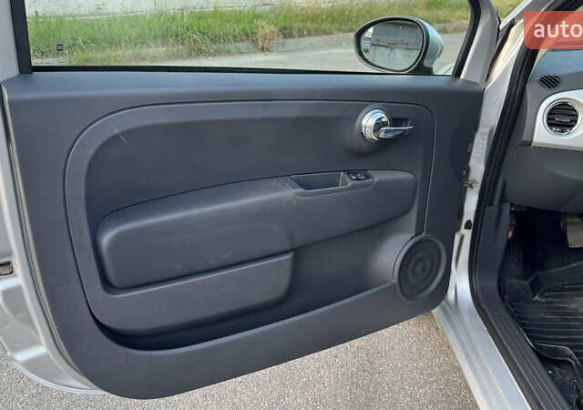 Сірий Фіат 500, об'ємом двигуна 1.4 л та пробігом 267 тис. км за 6500 $, фото 11 на Automoto.ua