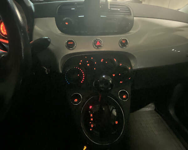 Сірий Фіат 500, об'ємом двигуна 1.37 л та пробігом 219 тис. км за 6700 $, фото 11 на Automoto.ua