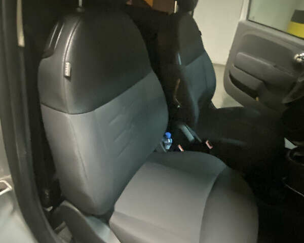 Сірий Фіат 500, об'ємом двигуна 1.37 л та пробігом 219 тис. км за 6700 $, фото 8 на Automoto.ua