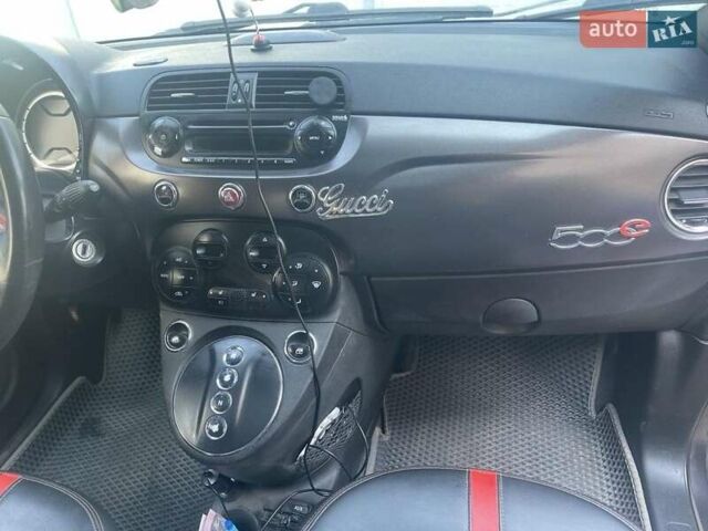 Серый Фиат 500, объемом двигателя 0 л и пробегом 140 тыс. км за 6400 $, фото 2 на Automoto.ua