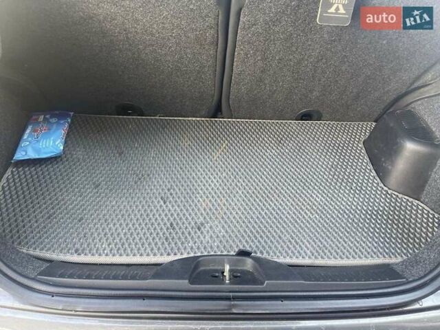 Серый Фиат 500, объемом двигателя 0 л и пробегом 140 тыс. км за 6400 $, фото 5 на Automoto.ua