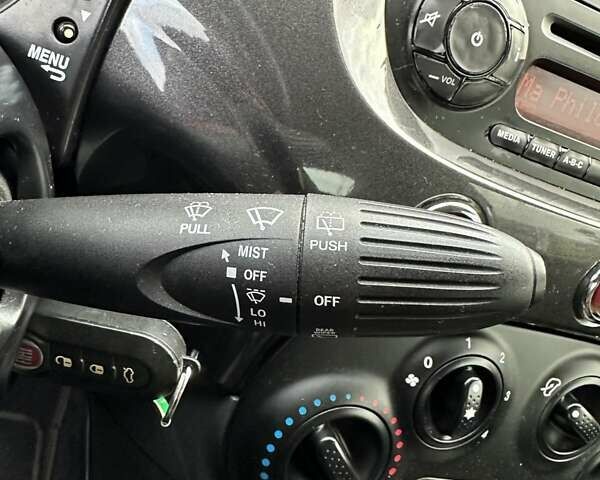 Сірий Фіат 500, об'ємом двигуна 1.37 л та пробігом 192 тис. км за 6900 $, фото 30 на Automoto.ua