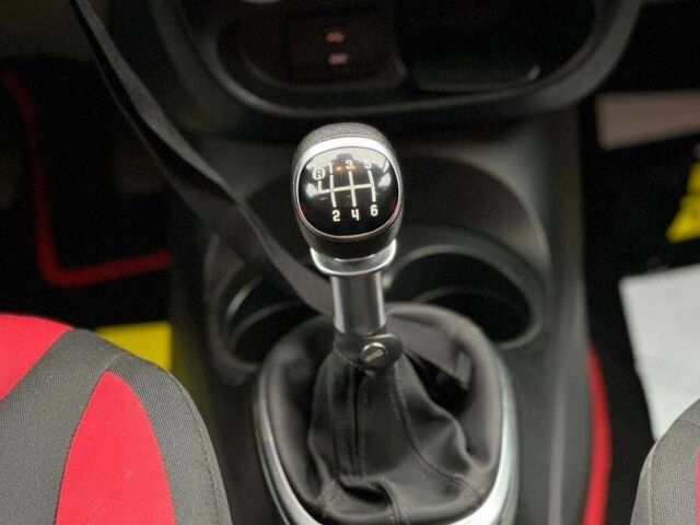 Сірий Фіат 500, об'ємом двигуна 1.4 л та пробігом 162 тис. км за 8700 $, фото 15 на Automoto.ua