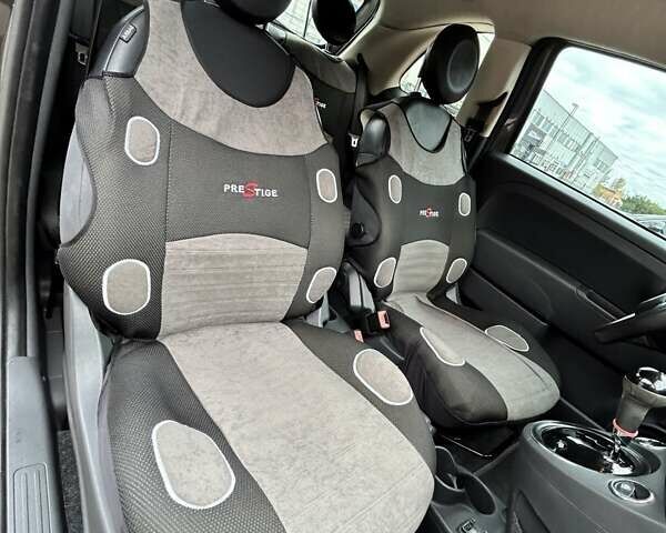 Серый Фиат 500, объемом двигателя 1.37 л и пробегом 192 тыс. км за 6900 $, фото 22 на Automoto.ua