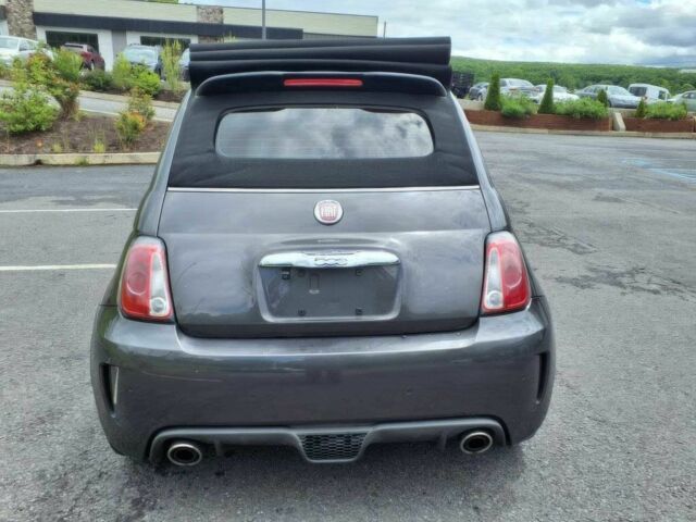 Серый Фиат 500, объемом двигателя 1.4 л и пробегом 85 тыс. км за 7000 $, фото 3 на Automoto.ua