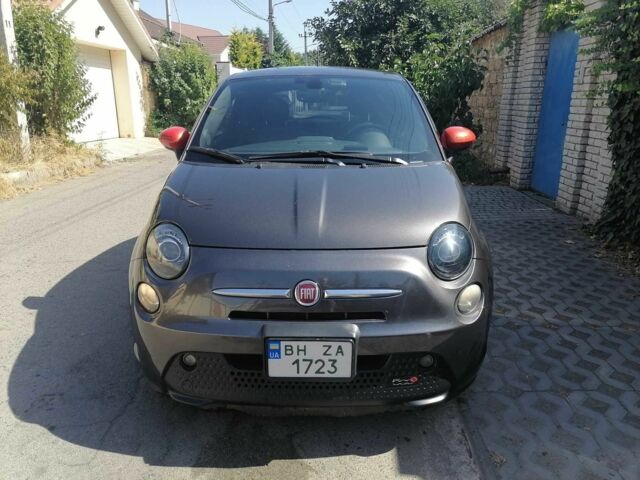 Сірий Фіат 500, об'ємом двигуна 0 л та пробігом 65 тис. км за 8200 $, фото 1 на Automoto.ua