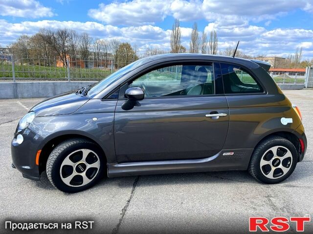 Серый Фиат 500, объемом двигателя 85 л и пробегом 105 тыс. км за 6600 $, фото 2 на Automoto.ua