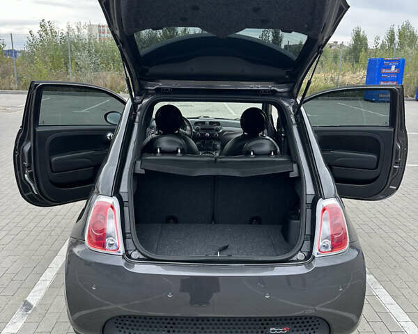 Серый Фиат 500, объемом двигателя 0 л и пробегом 22 тыс. км за 8500 $, фото 32 на Automoto.ua