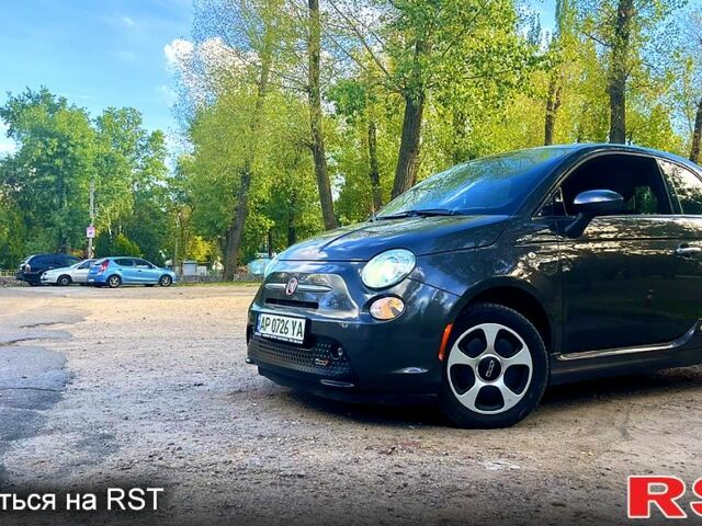Серый Фиат 500, объемом двигателя 0 л и пробегом 102 тыс. км за 8400 $, фото 2 на Automoto.ua