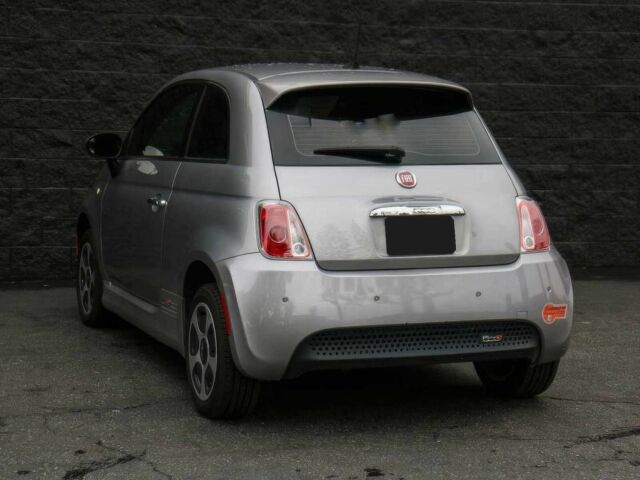 Серый Фиат 500, объемом двигателя 0 л и пробегом 72 тыс. км за 3400 $, фото 2 на Automoto.ua