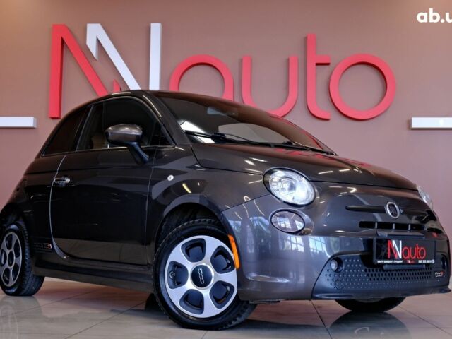 Серый Фиат 500, объемом двигателя 0 л и пробегом 82 тыс. км за 5900 $, фото 3 на Automoto.ua