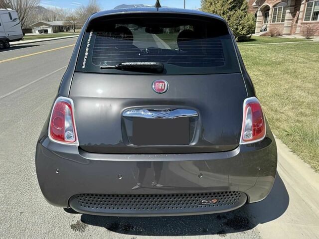 Серый Фиат 500, объемом двигателя 0 л и пробегом 75 тыс. км за 8000 $, фото 5 на Automoto.ua