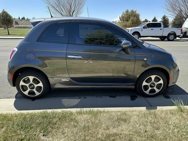 Серый Фиат 500, объемом двигателя 0 л и пробегом 75 тыс. км за 8000 $, фото 6 на Automoto.ua