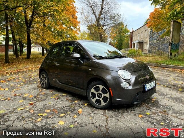 Сірий Фіат 500, об'ємом двигуна 83 л та пробігом 106 тис. км за 7300 $, фото 6 на Automoto.ua