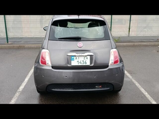 Сірий Фіат 500, об'ємом двигуна 0 л та пробігом 112 тис. км за 9300 $, фото 4 на Automoto.ua