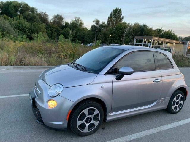 Серый Фиат 500, объемом двигателя 0 л и пробегом 100 тыс. км за 7200 $, фото 1 на Automoto.ua