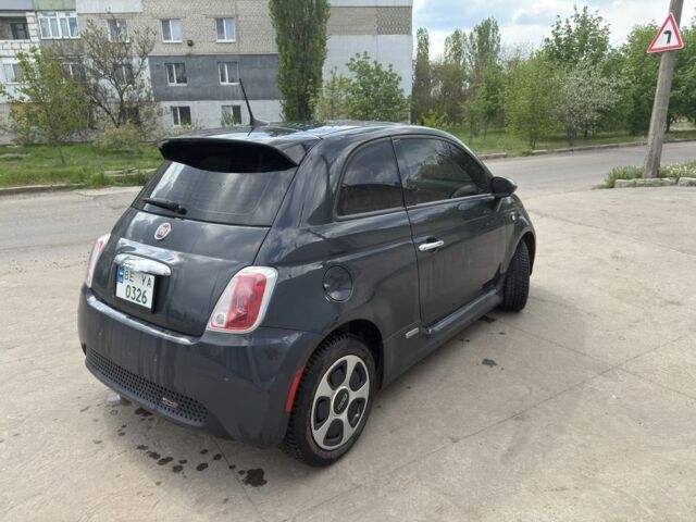Серый Фиат 500, объемом двигателя 0 л и пробегом 109 тыс. км за 8250 $, фото 2 на Automoto.ua