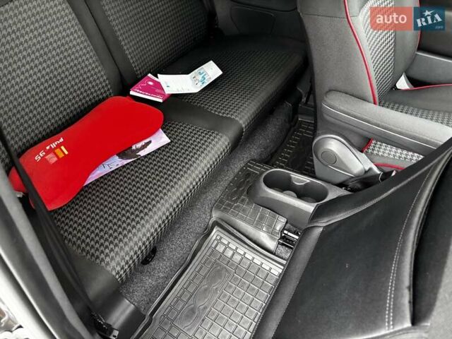 Сірий Фіат 500, об'ємом двигуна 1.4 л та пробігом 119 тис. км за 8800 $, фото 6 на Automoto.ua