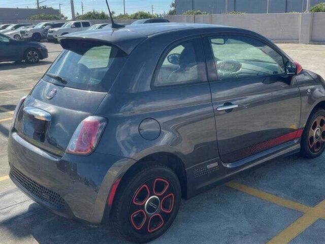 Сірий Фіат 500, об'ємом двигуна 0 л та пробігом 40 тис. км за 2100 $, фото 5 на Automoto.ua