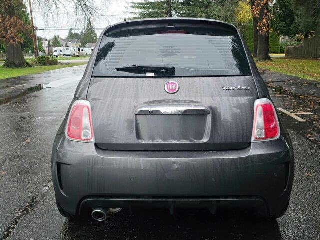 Серый Фиат 500, объемом двигателя 1.4 л и пробегом 48 тыс. км за 7000 $, фото 4 на Automoto.ua