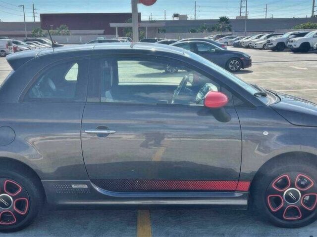 Сірий Фіат 500, об'ємом двигуна 0 л та пробігом 40 тис. км за 2100 $, фото 6 на Automoto.ua