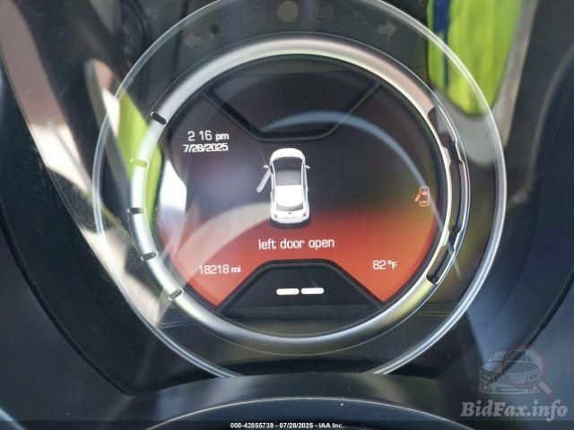 Сірий Фіат 500, об'ємом двигуна 0 л та пробігом 29 тис. км за 10999 $, фото 5 на Automoto.ua