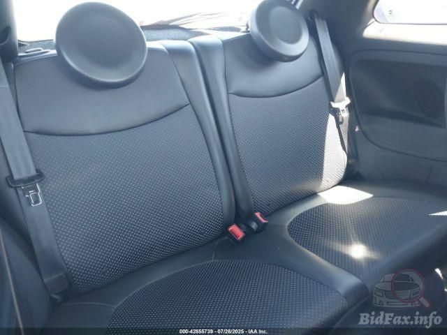 Сірий Фіат 500, об'ємом двигуна 0 л та пробігом 29 тис. км за 10999 $, фото 6 на Automoto.ua