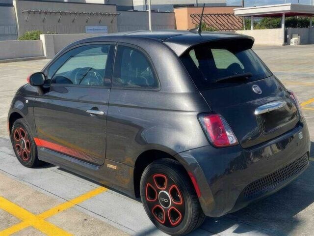 Сірий Фіат 500, об'ємом двигуна 0 л та пробігом 40 тис. км за 2100 $, фото 3 на Automoto.ua