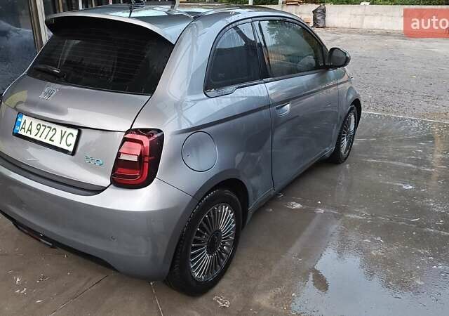 Сірий Фіат 500, об'ємом двигуна 0 л та пробігом 79 тис. км за 15200 $, фото 5 на Automoto.ua