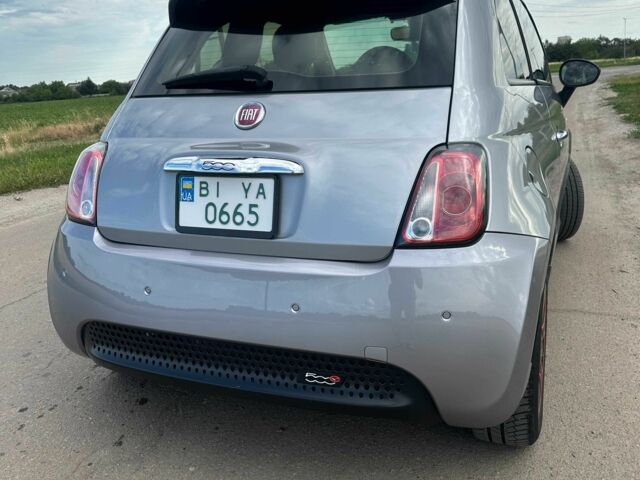 Фиат 500 2016 в Полтаве на Automoto.ua Серый Фиат 500, объемом двигателя 0 л и пробегом 59 тыс. км за 8700 $, фото 8 на Automoto.ua