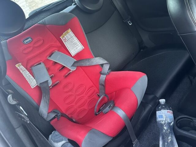 Серый Фиат 500, объемом двигателя 0 л и пробегом 60 тыс. км за 9200 $, фото 12 на Automoto.ua