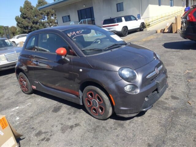 Серый Фиат 500, объемом двигателя 0 л и пробегом 60 тыс. км за 8000 $, фото 1 на Automoto.ua